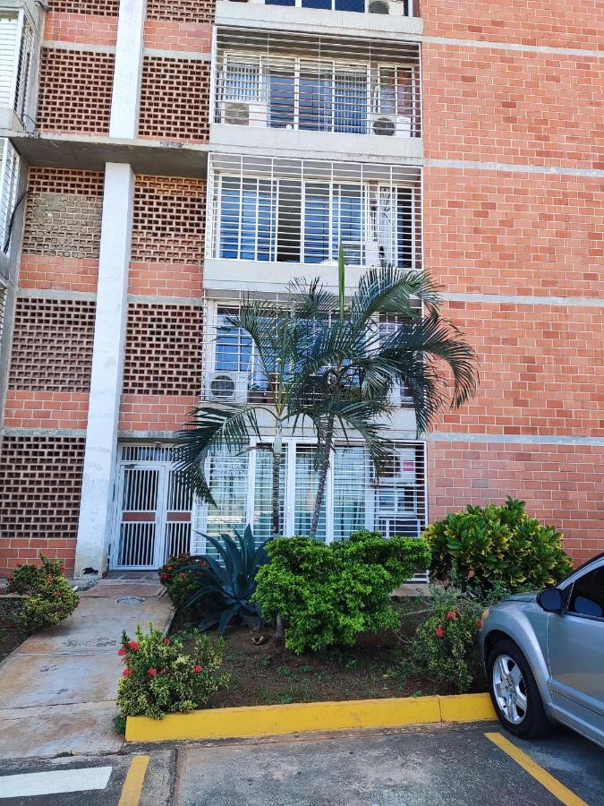 Apartamento Frente Al Aeropuerto De Maiquetía Extérieur photo